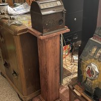 Little Perfection round top and homemade base