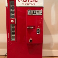 “Vendo”  10 cent Coca-Cola soda pop bottle vendor